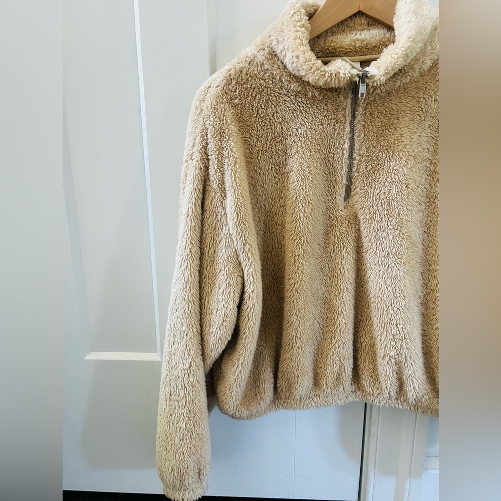 H&M Half Zip Teddy faux Fur Fleece Pullover Jacket size S - Picture 2 of 8